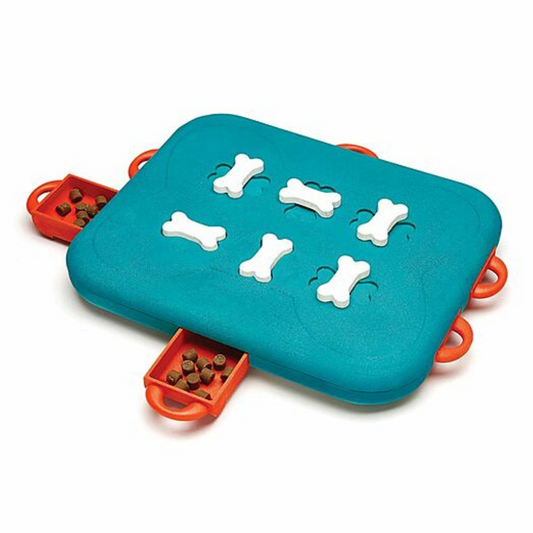 Casino Dog Puzzle Nina Ottoson